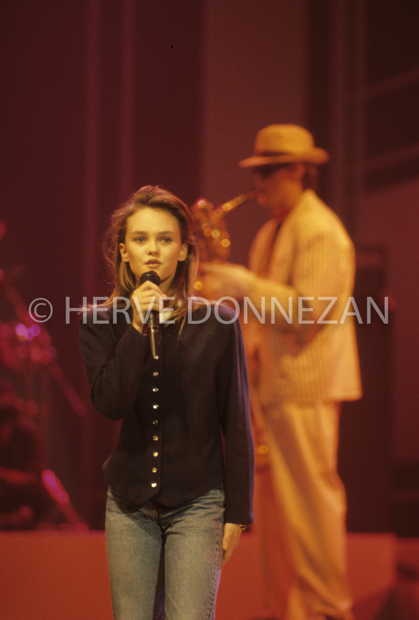 1987 succés de l'été Vanessa paradis